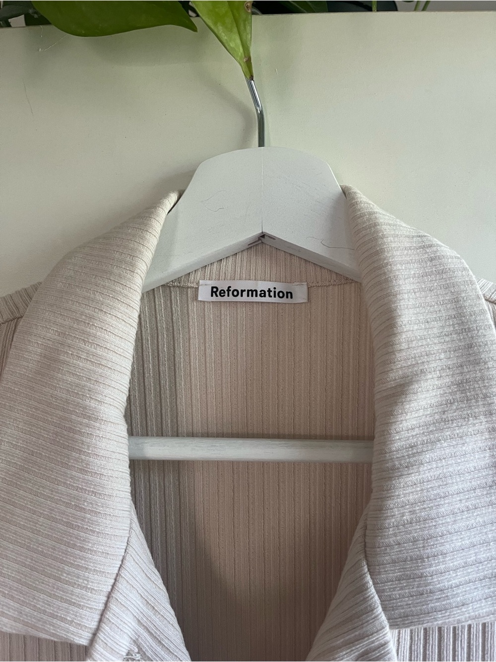 Reformation Brandy Top Bone - Size M - Picture 3 of 5